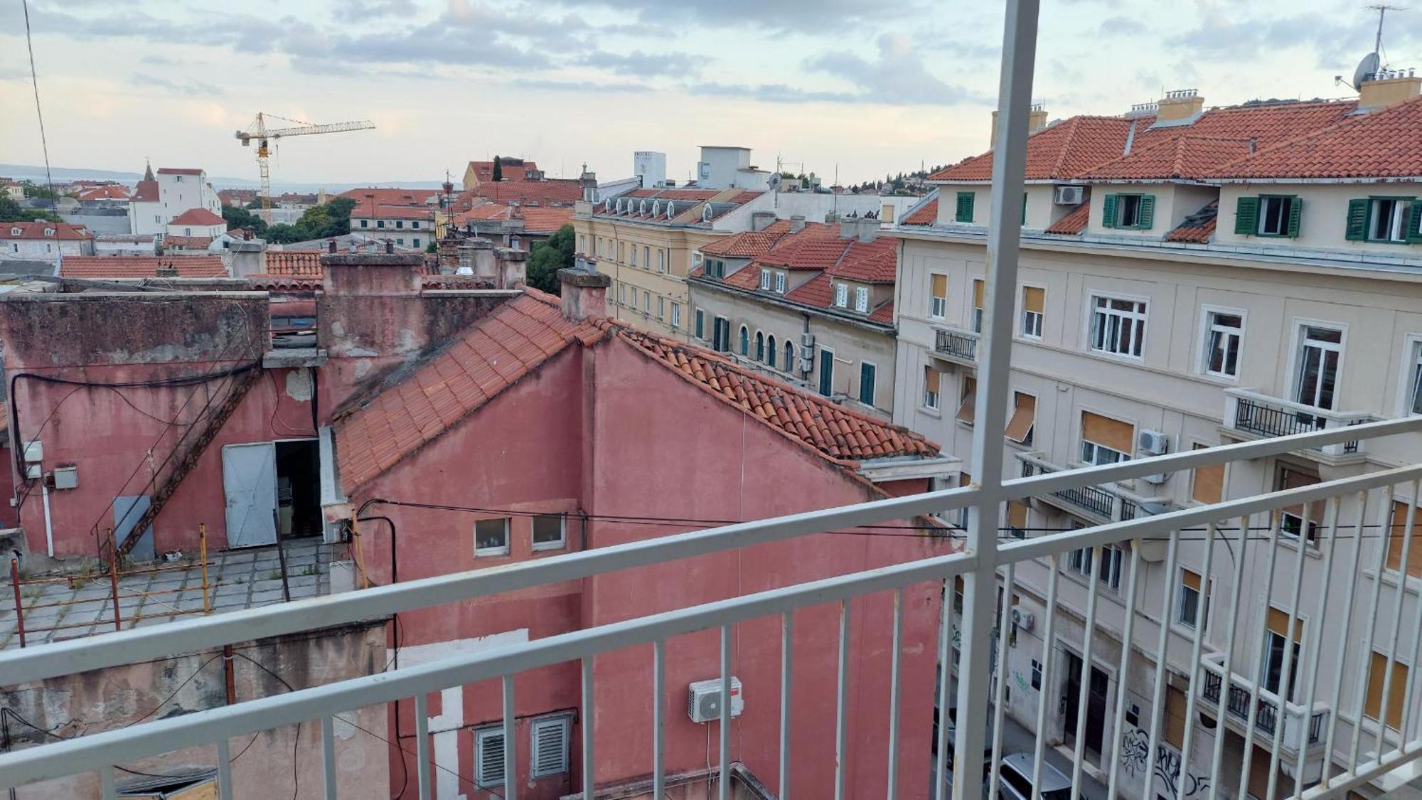 Room With Private Toilet And Balcony In City Center In Shared Apartment Сплит Экстерьер фото